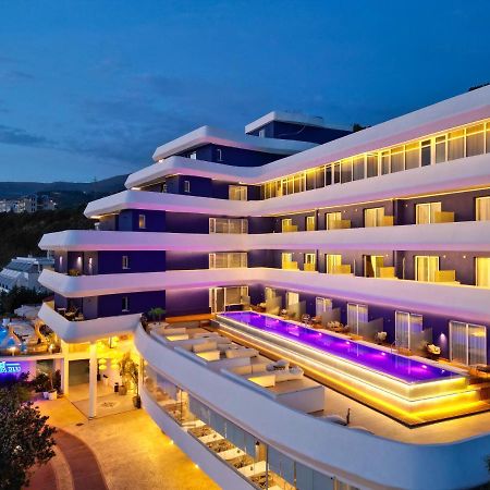 Regina Blu Hotel Vlore Exterior photo